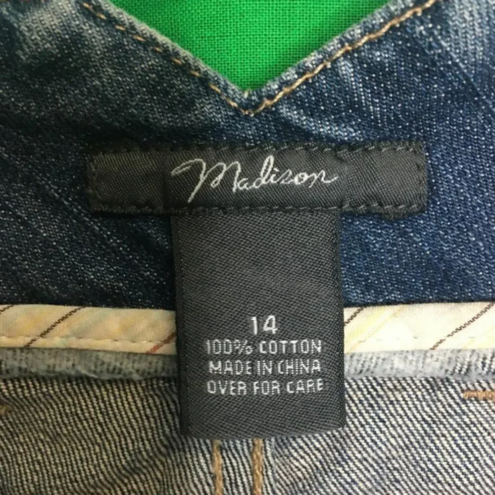 Madison Washed Denim Long Shorts Size 14 EUC - Picture 6 of 9